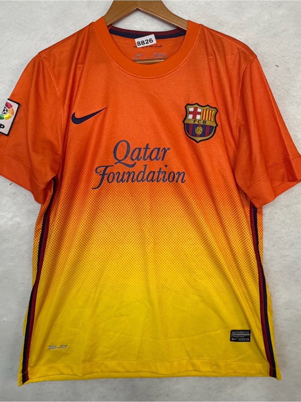 Nike FCB Barcelona Soccer Jersey Men’s M Away Orange Yellow Qatar Futbol 8826